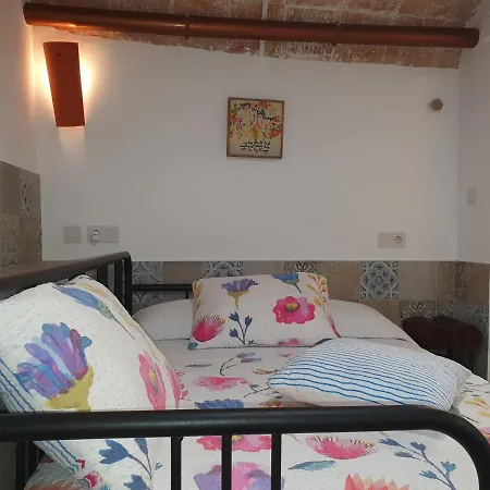 Independiente Con Bano Y Patio En Cremallera De Montserrat Homestay *